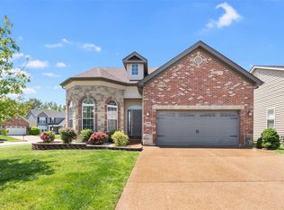 3149 Calhoun Dr, Saint Charles, MO 63301