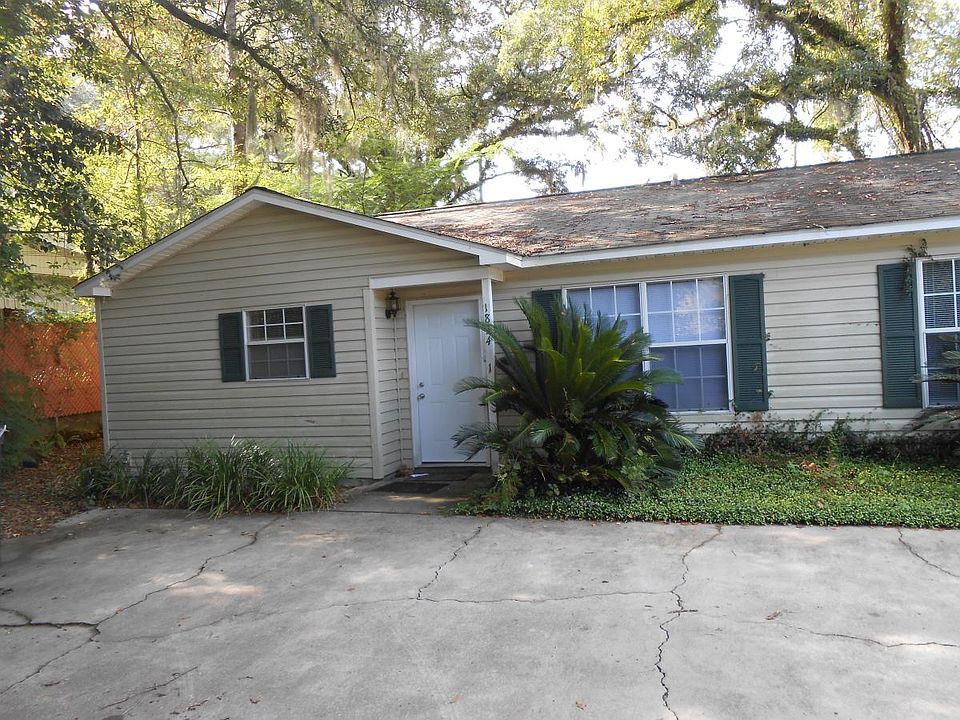 1st image of 1834 Bellevue Way