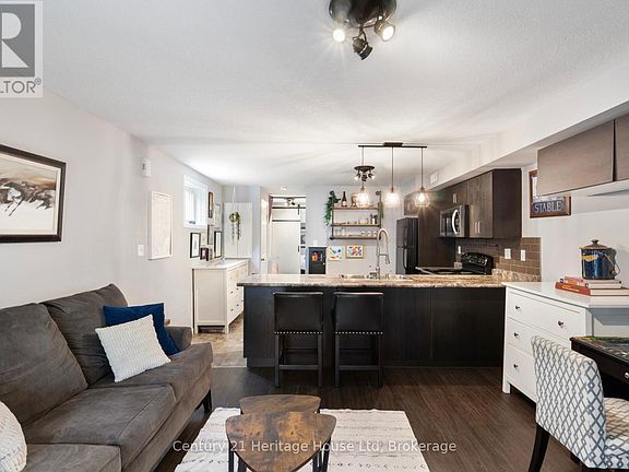 2nd image of 35 Mountford Dr #56
