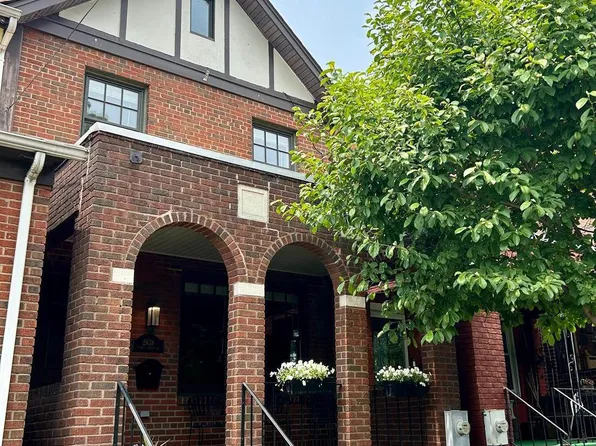 2638 10th St NE, Washington, DC 20018