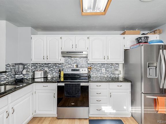 5th image of 2744 S Pitkin Street