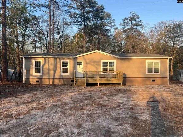 211 Shirway Ct, Lexington, SC 29073