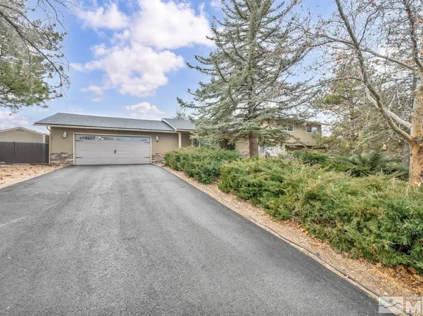 2355 Grandville Dr, Carson City, NV 89701