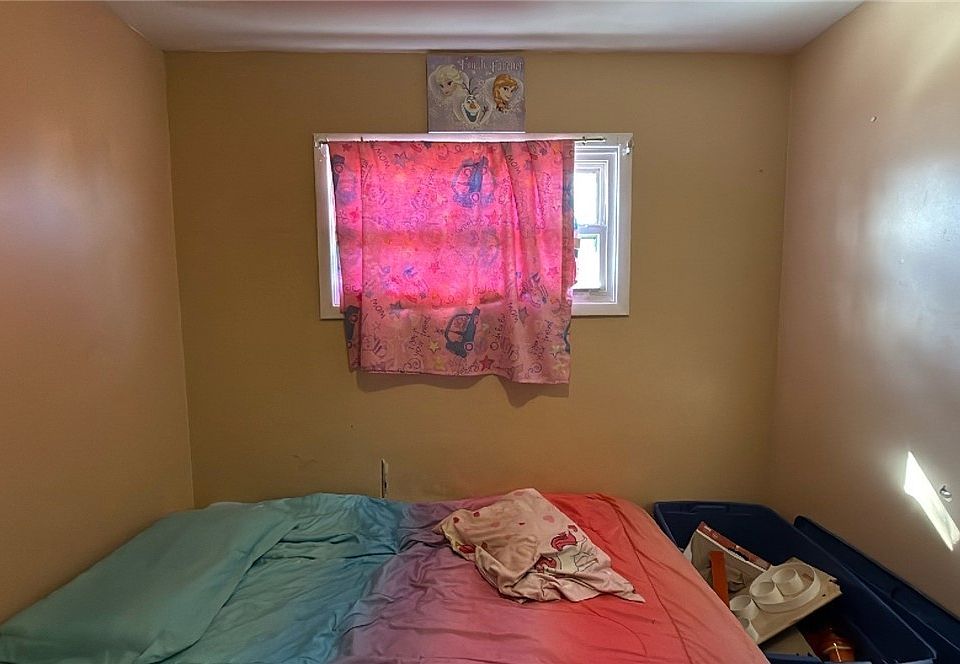 2nd image of 3986 E 26th St