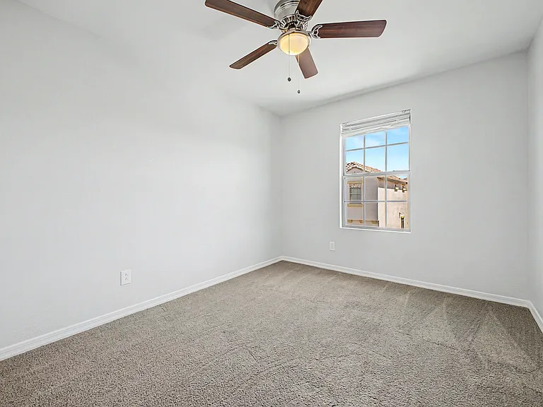 2934 N 71st Pl — Photo 11