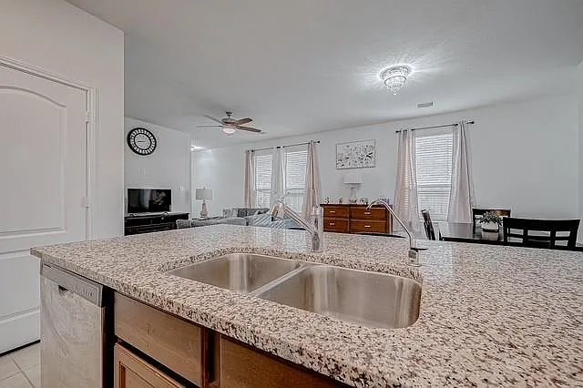 21227 Gulf Front Dr — Photo 12