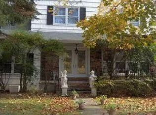 20 Old Farm Rd, Scarsdale, NY 10583