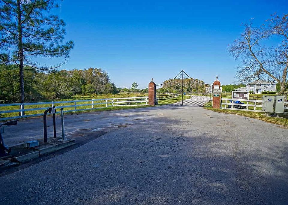 1st image of 395 Equestrians Way