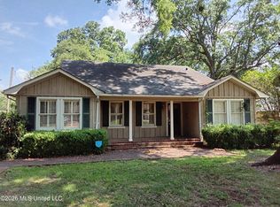 607 E Percy St, Indianola, MS 38751
