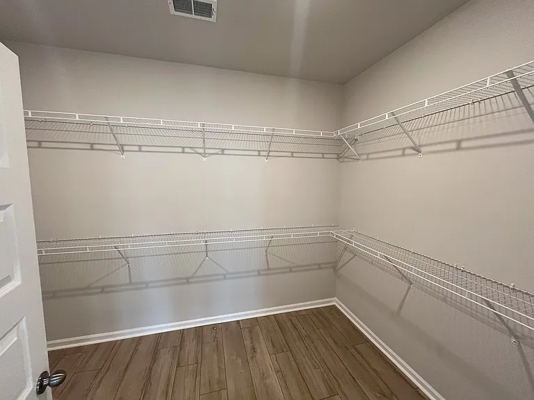 5004 Del Corso St — Photo 23
