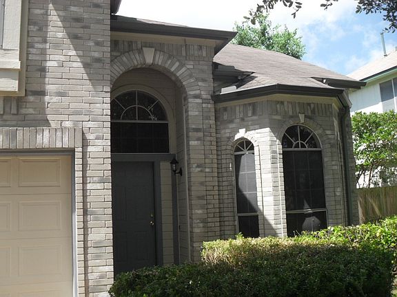 3rd image of 2821 Sydney Dr