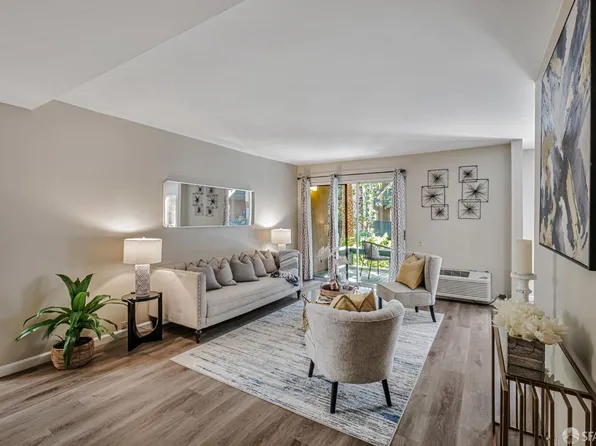 150 Sharene Ln APT 108, Walnut Creek, CA 94596