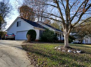 405 Cactus Ct, Simpsonville, SC 29681