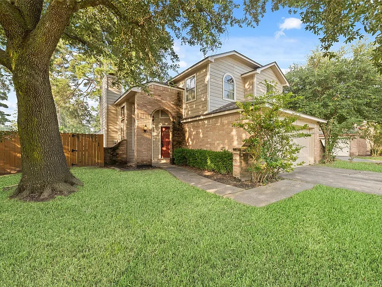 1934 Pincher Creek Dr — Photo 9