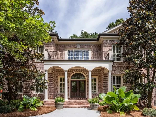 3875 Stratford Walk Cir NE, Atlanta, GA 30342