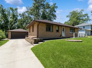 1840 Porter Ave, Des Moines, IA 50315