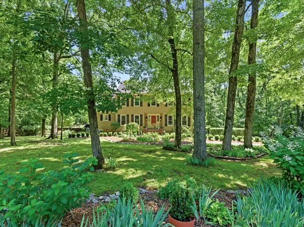547 Lakeshore Dr, Old Hickory, TN 37138