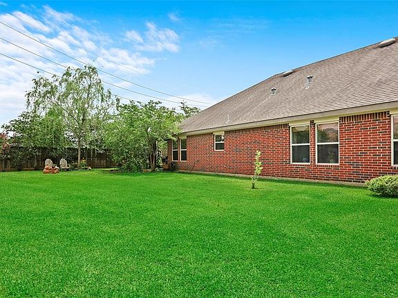 An oversized cul-de-sac lot with no rear neighgbors.