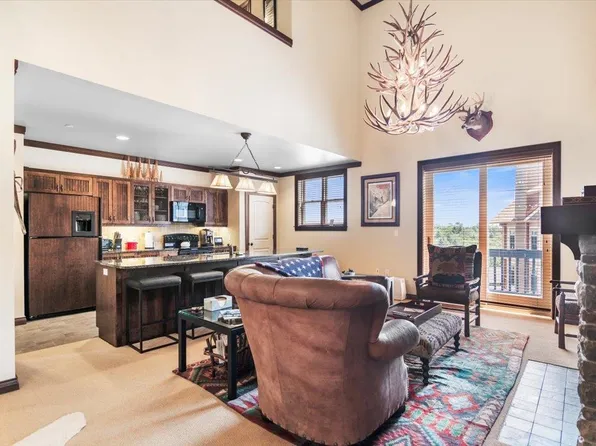 43 Middle Ridge Road #415, Stratton, VT 05155