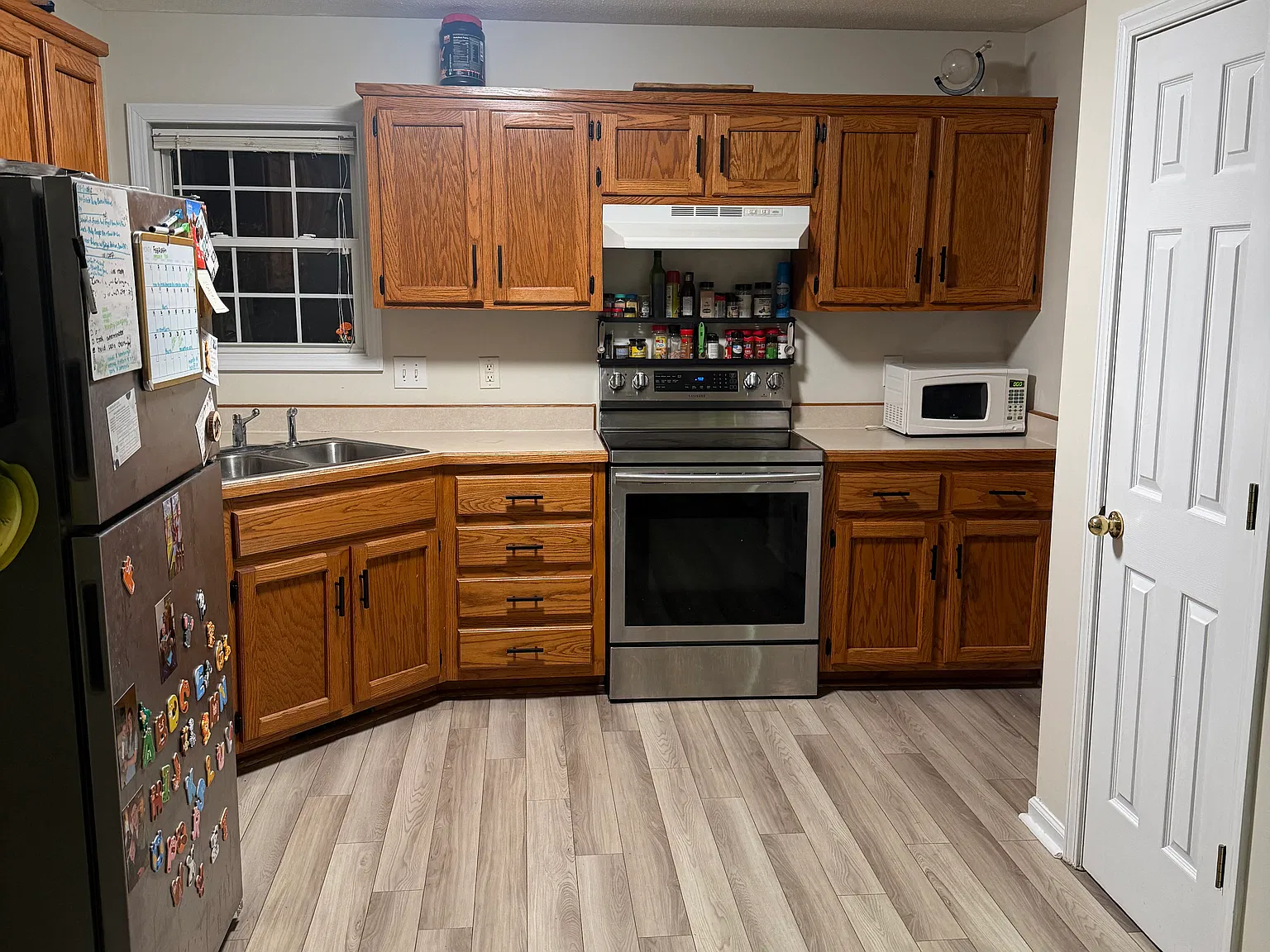 3 bed, 1174 sqft, $1,650 — Photo 3