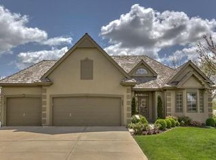 9225 N Lydia Ave, Kansas City, MO 64155