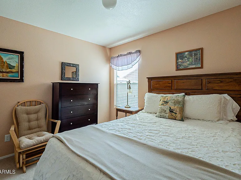 9023 W Lisbon Ln — Photo 25