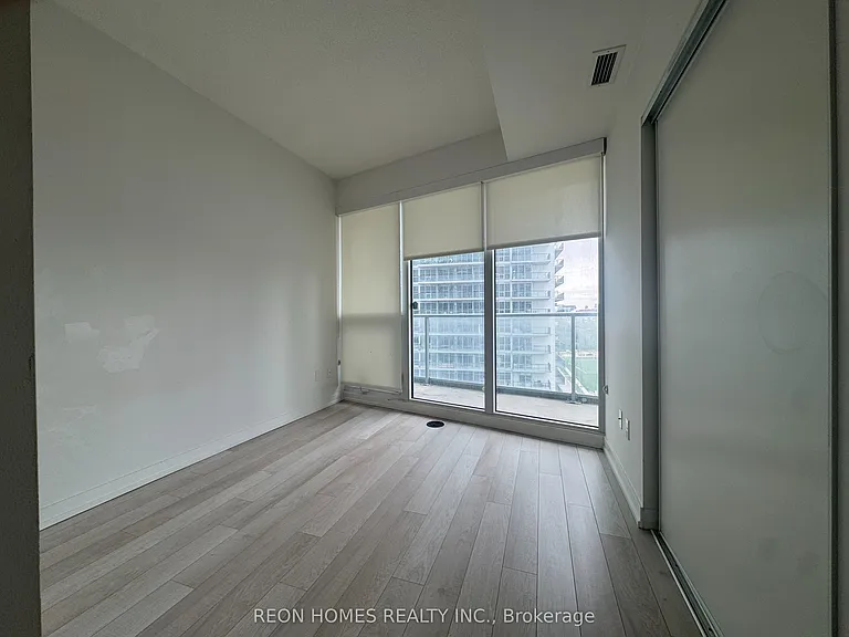 115 McMahon Dr #1603 — Photo 25