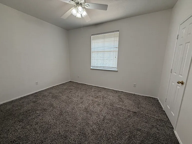 4316 Giovanni Dr — Photo 21
