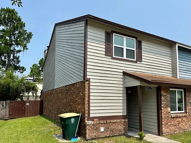 11228 Shady Glen Dr — Photo 2