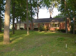 13738 Stanley Dr, La Salle, MI 48145