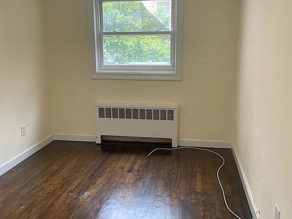 4th image of 663 E 223rd St Floor 2