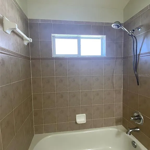 16709 Fairbolt Way — Photo 32