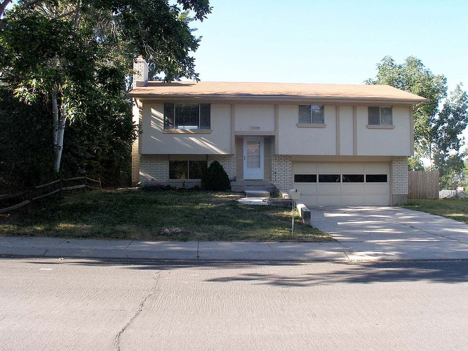 Freshly painted bilevel!