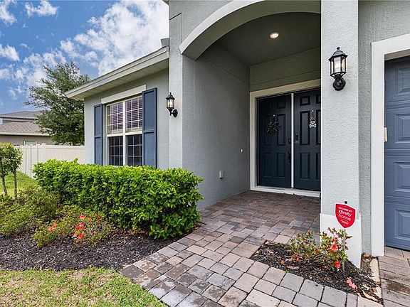 5th image of 533 Avila Pl