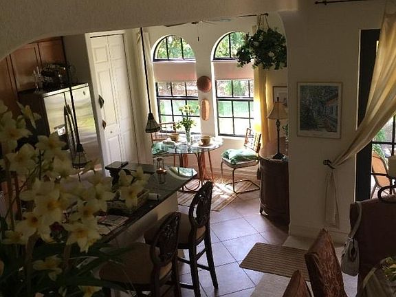 3rd image of 9096 Covina Dr S