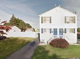 114-116 Goldsmith Ave, East Providence, RI 02914