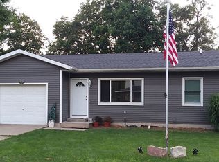 722 N Wilson St, Hastings, MI