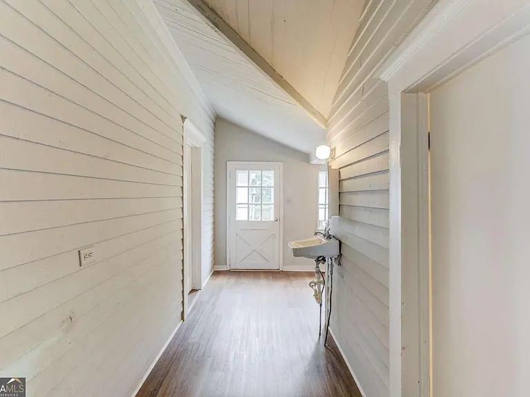 227 Alcovy St — Photo 19