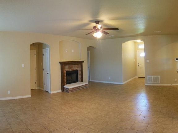 2nd image of 501 W Gemini Ln