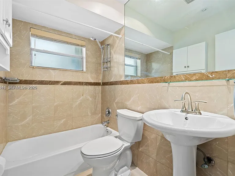 2210 N 57th Way — Photo 13