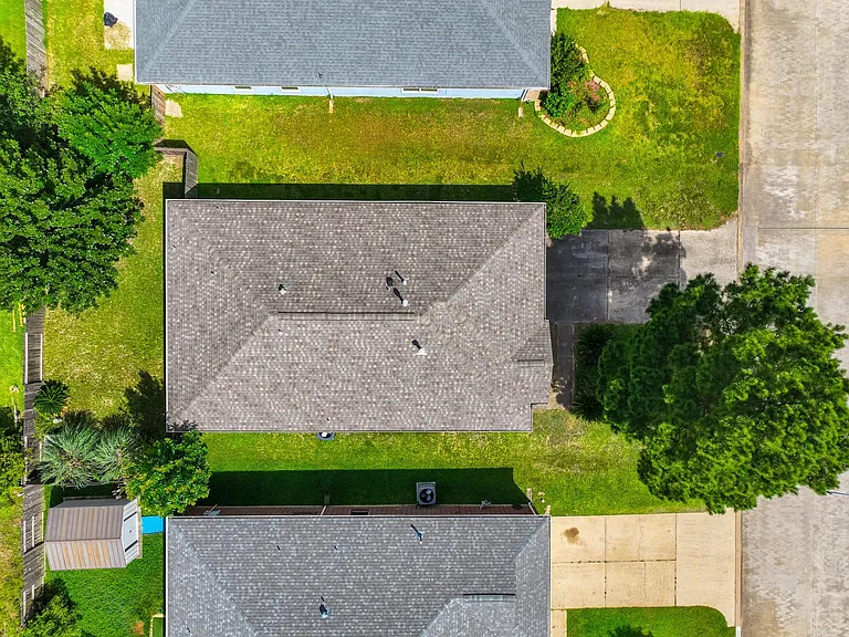 21907 Willow Shade Ln — Photo 23