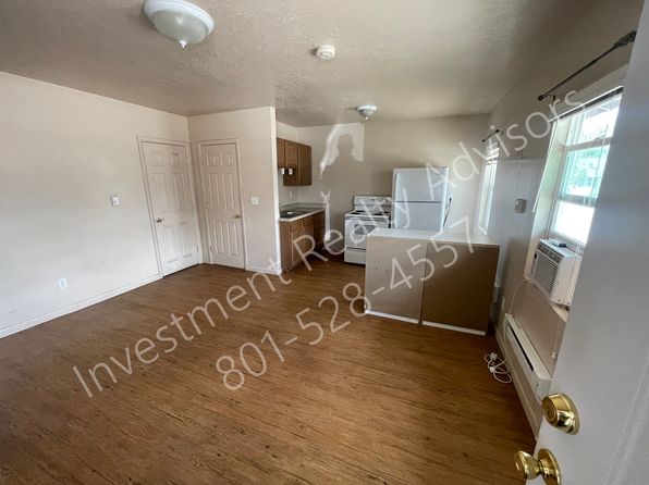 585 N Main St APT 12A