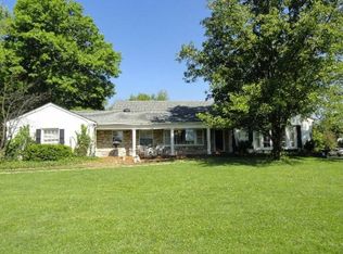 22 Glenwood Rd, Glenview Manor, KY 40222