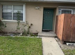 842 Banks Rd, Coconut Creek, FL 33063