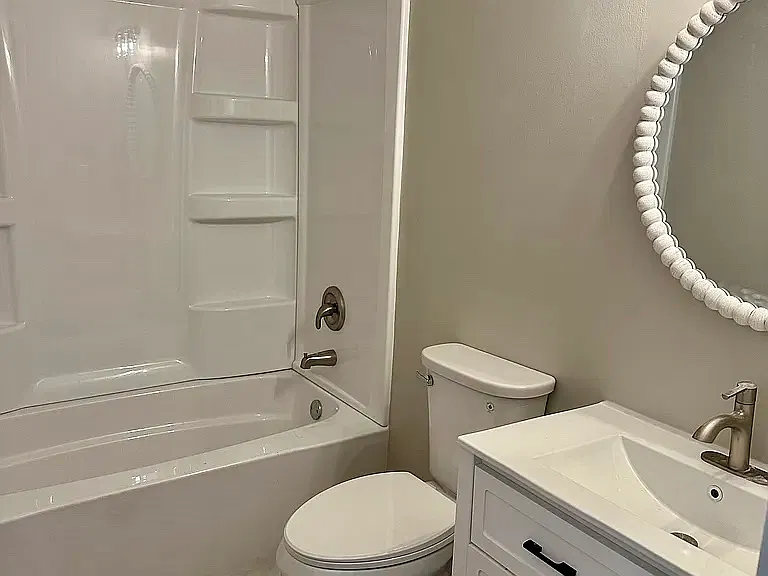 105 Tee St — Photo 7