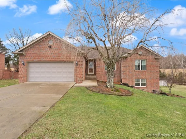 2001 Brookstone Way, Georgetown, IN 47122