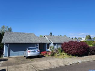 1555 Rock Ledge Dr NE, Keizer, OR 97303
