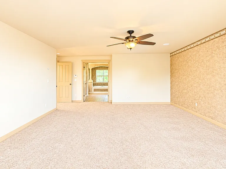 18626 37th Dr SE — Photo 20
