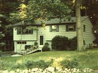 6 Marldon Rd, Danbury, CT 06811