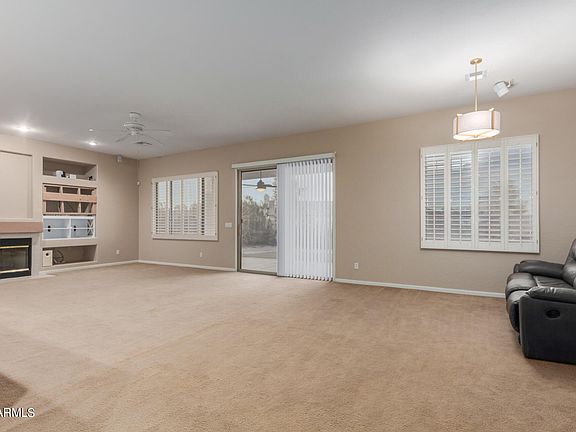 3rd image of 17598 W SUMMIT Drive